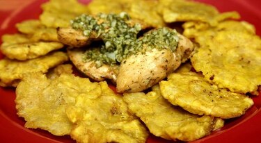 Los patacones, un bocado crujiente