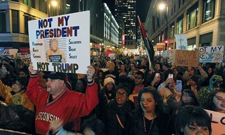 Continúan protestas contra Trump en todo Estados Unidos