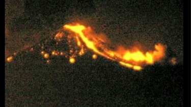 Fuertes explosiones del volcán Momotombo estremecieron poblados en Nicaragua