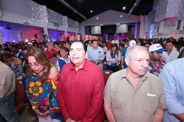 'El PRD está hecho para ganar elecciones', Benicio Robinson, en el congreso