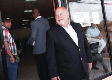 Primer Tribunal Superior niega recurso a Richard Fifer y mantiene juicio por estafa