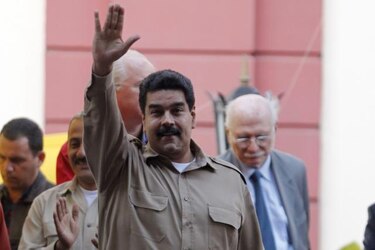 Maduro cumple un año como presidente de una Venezuela en crisis