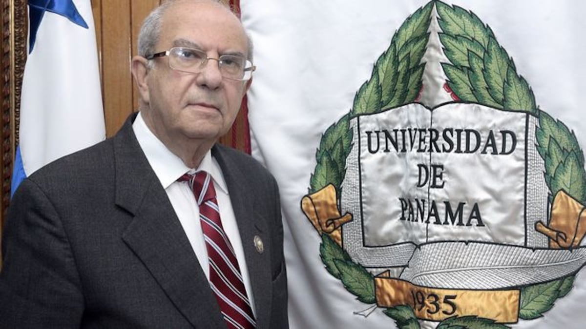Universidad filtra información antes de entregarla a auditores