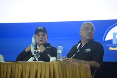 Candidatos en  RM solo buscan hacer nombre; nadie desafiará a Martinelli