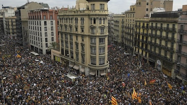 Huelga general en Cataluña tras la violencia policial contra el referendo