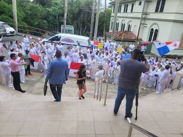 El procurador González sostiene que el contrato minero es inconstitucional
