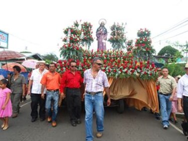 Rinden honor a Santiago Apóstol