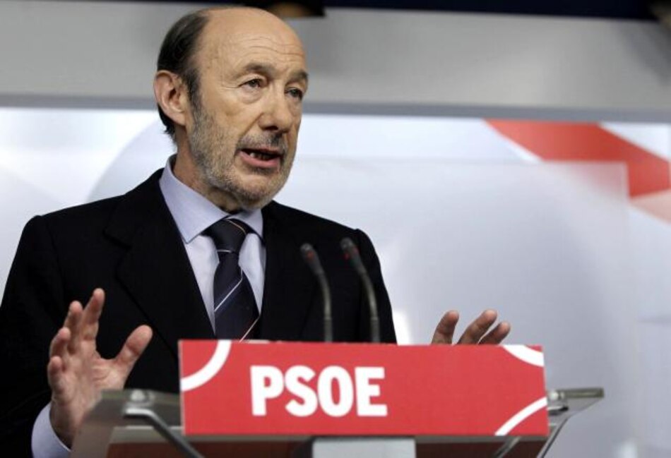 Rubalcaba pide la dimisión inmediata de Rajoy por caso Bárcenas