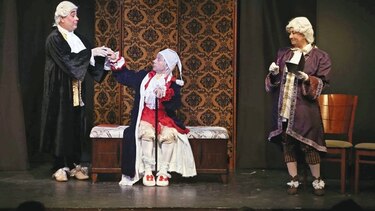 Sobre una sociedad hipócrita