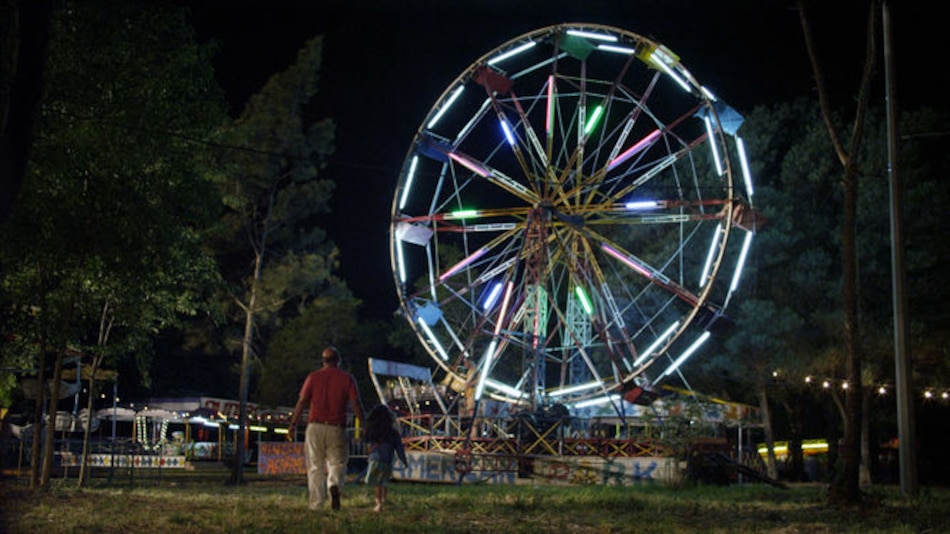 ‘Una noche sin luna’, una comedia triste y cálida