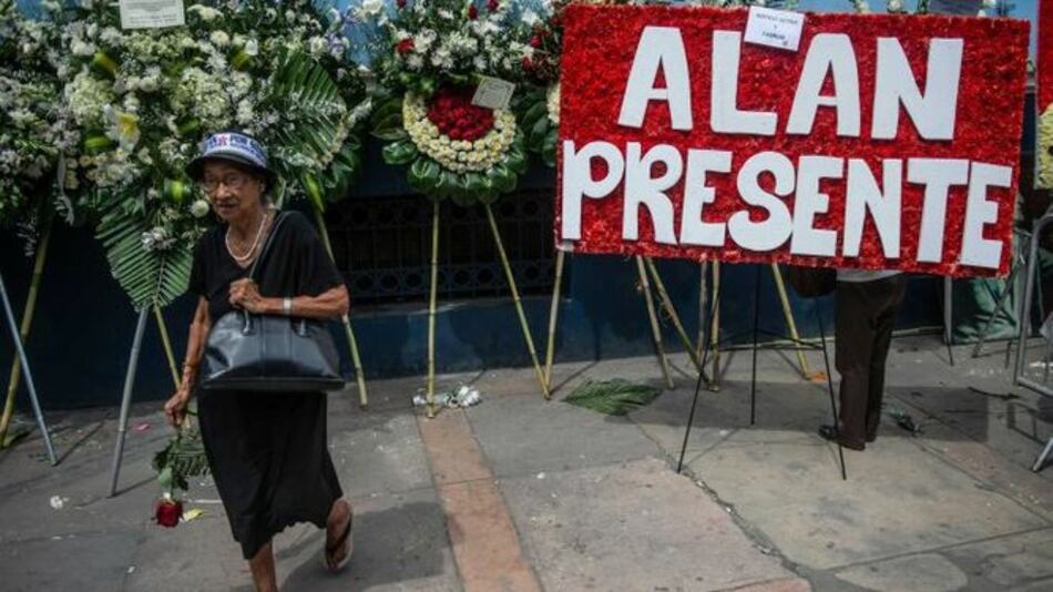 Al menos ocho personas mueren en accidente cuando acudían al sepelio de Alan García