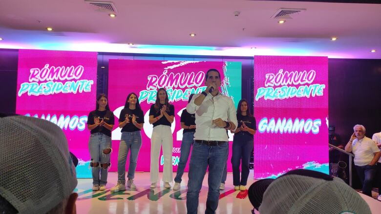 ‘Hoy triunfó la dignidad y la conciencia’, dice  Roux; Ábrego reconoce su derrota