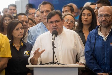 Estados Unidos exige a Nicolás Maduro que respete el derecho de todos los candidatos a postularse