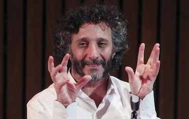 Fito Páez estará en 2025 en festival bogotano tras cancelar participación por fractura