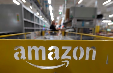 Investigan si Amazon usó información de proveedores