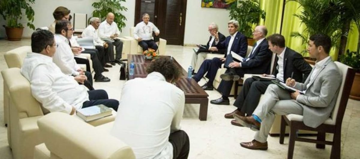 John Kerry sostuvo 'histórico encuentro' con las FARC en Cuba