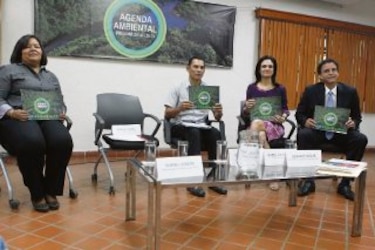 Marta también elude los debates