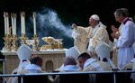 Papa canoniza a Junípero Serra pese a críticas de indígenas