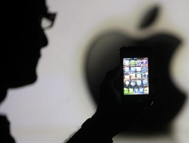 Apple pide utilizar cargadores oficiales tras casos de electrocución en China