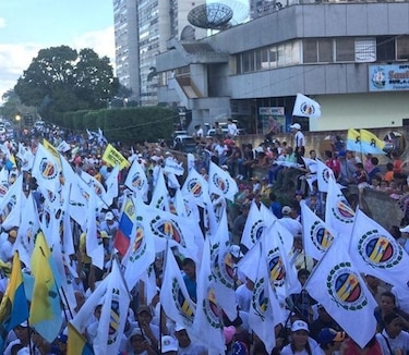 Máximo tribunal de Venezuela suspende directiva de histórico partido opositor