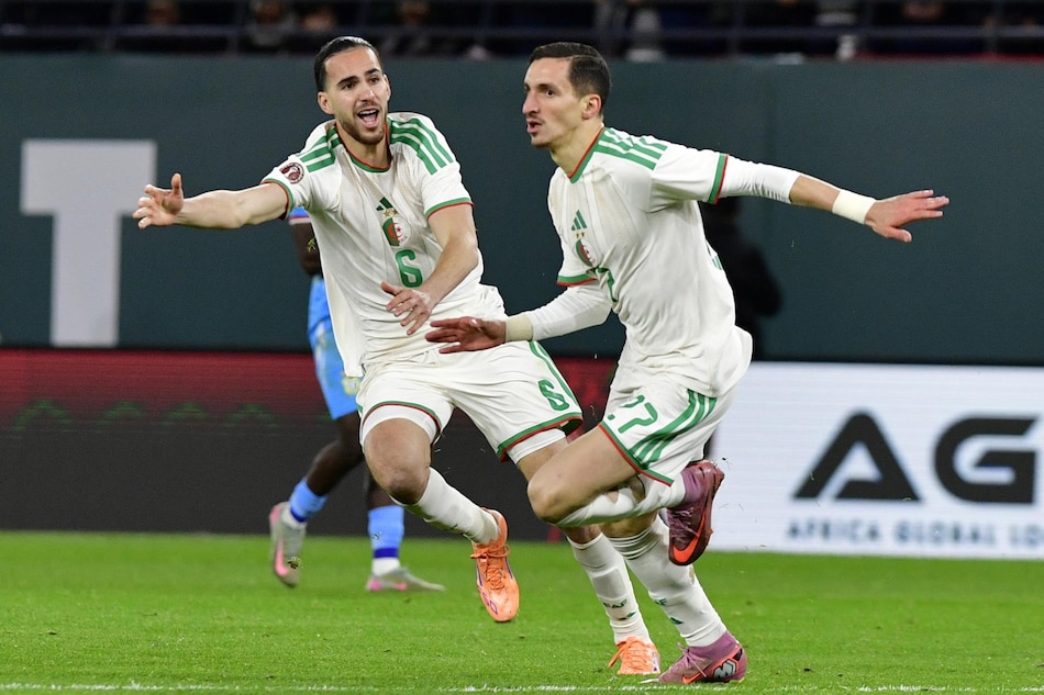 Argelia avanza a cuartos tras gol agónico de Boulbina