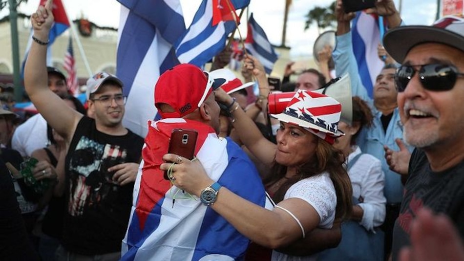 Festejos y pesar tras la muerte de Fidel Castro a los 90 años de edad