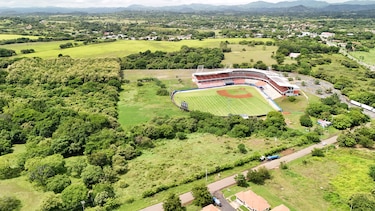 Pandeportes licitará el primer estadio de fútbol en Los Santos