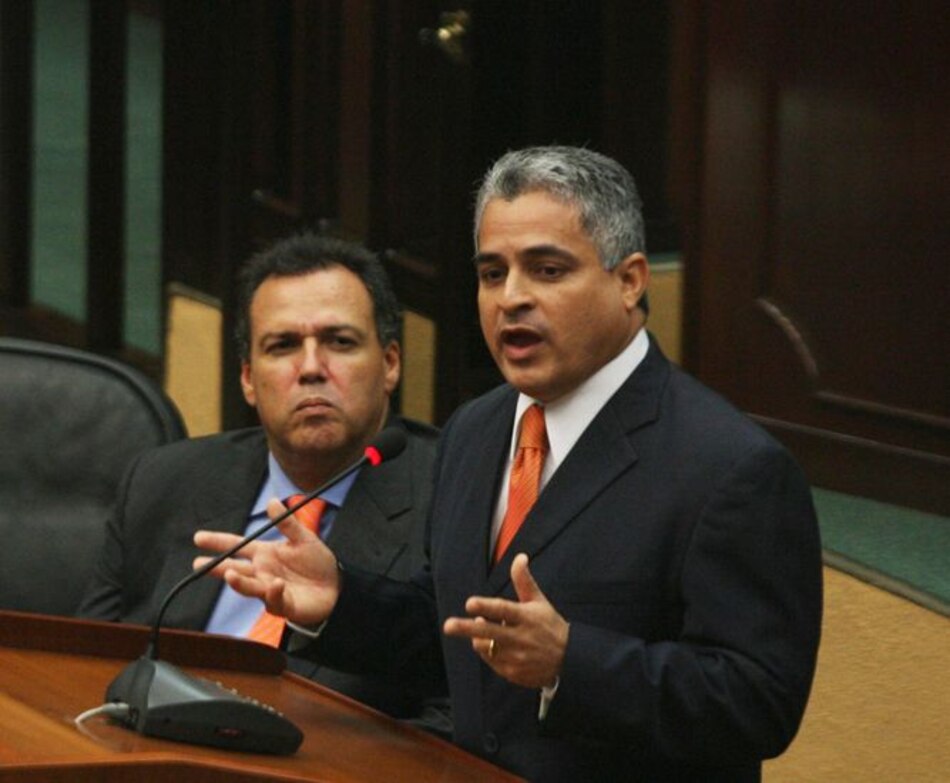 Críticas al magistrado Hernán De León por caso Financial Pacific