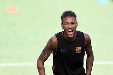 Justicia de Brasil archiva denuncia contra Neymar por evasión fiscal