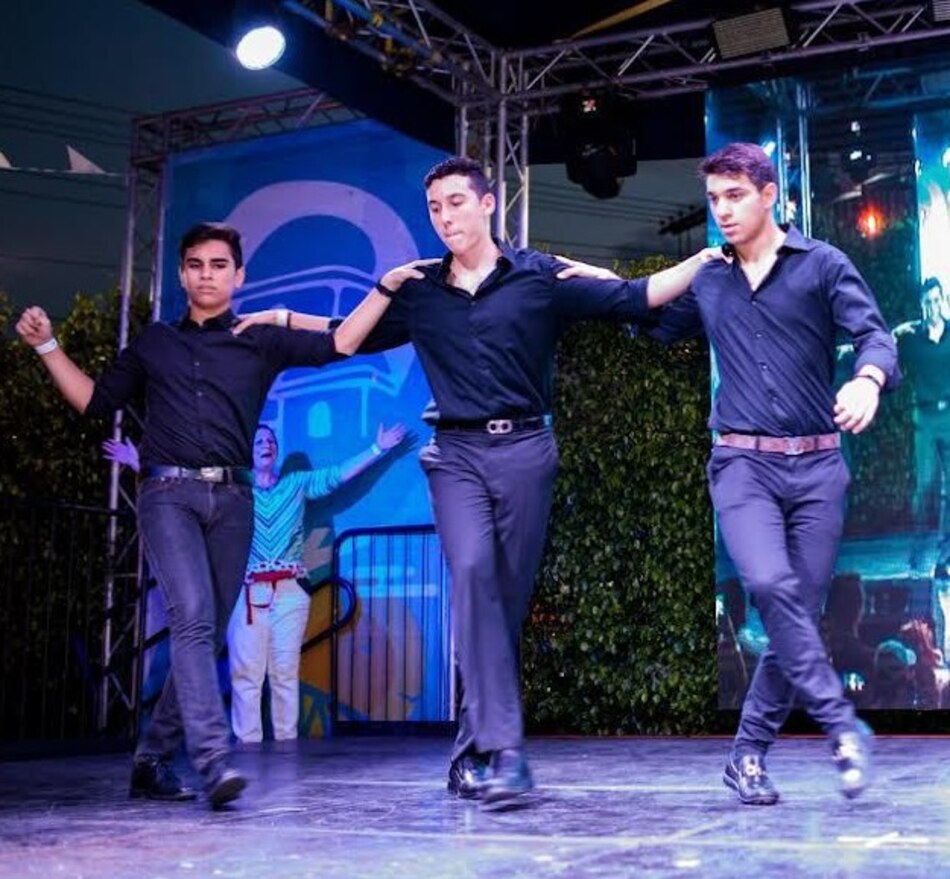 ‘Falta poco para la rompedera de platos’; el Panama Greek Fest está a la vuelta de la esquina