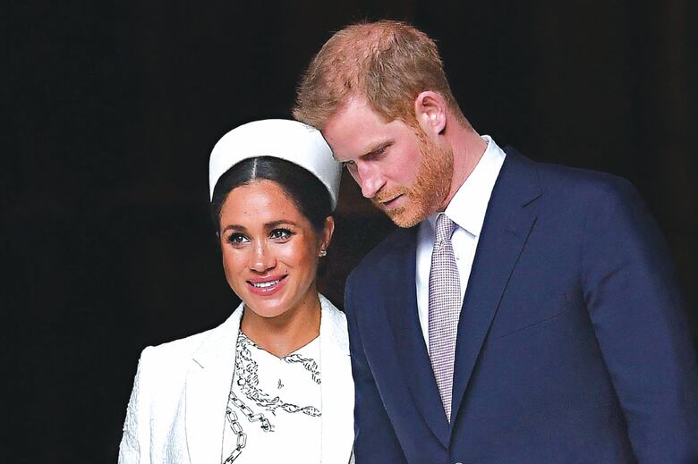 La reina Isabel II fija una ‘transición’ hacia la nueva vida de Enrique y Meghan