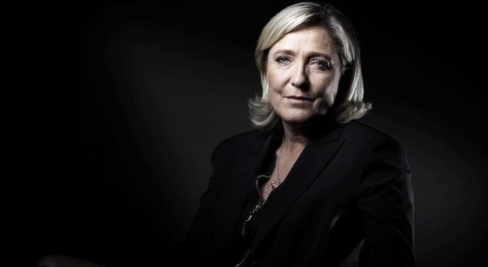 Marine Le Pen fue imputada por publicar en Twitter fotos del Estado Islámico
