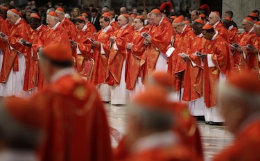 El juramento de los cardenales para guardar el secreto del cónclave