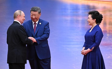 Putin arranca una larga visita oficial de cuatro días a China