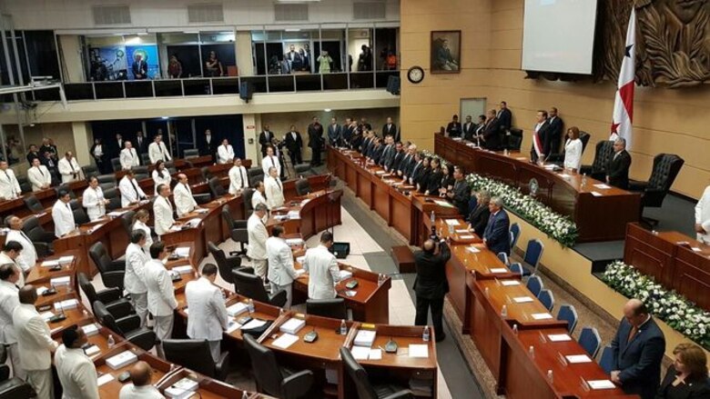 'No importa cuán rápido se corra, la justicia siempre te alcanza': Juan Carlos Varela