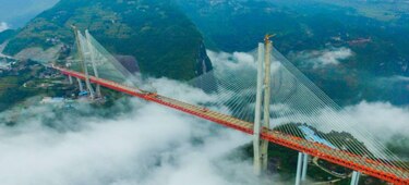 China rompe su propio récord con el puente más alto del mundo