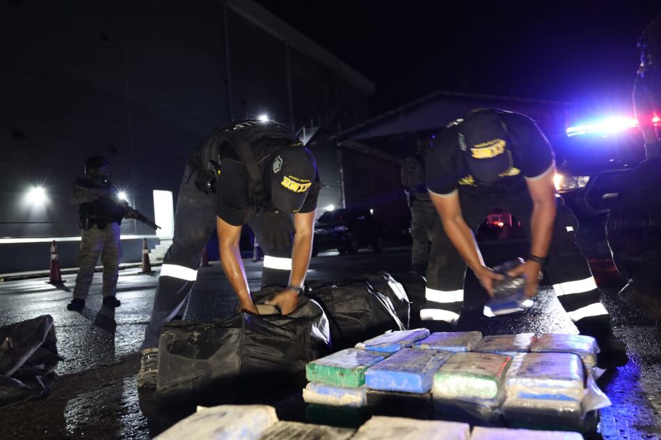 Colón: golpe al narcotráfico con incautación de más de 3 toneladas de droga
