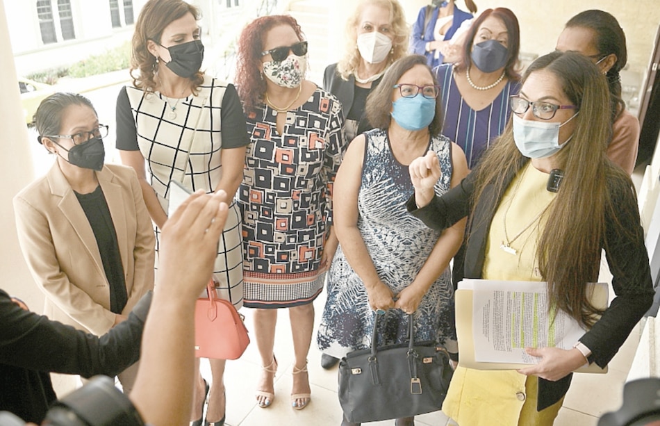 Presentan primera demanda contra reformas electorales