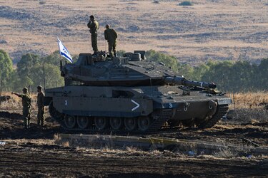 Israel responde con artillería a sexto misil antitanque lanzado hoy desde Líbano