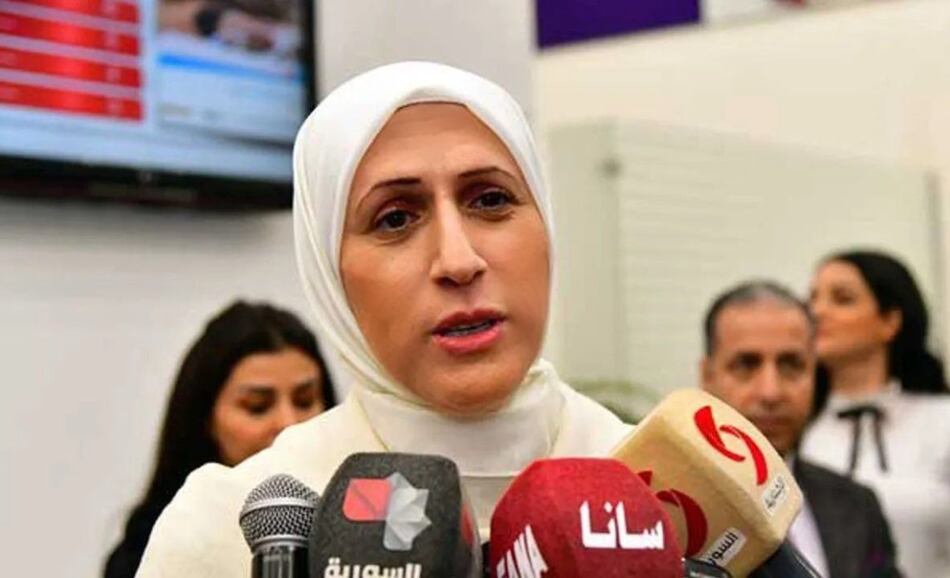 Las nuevas autoridades de Siria nombran a una mujer como gobernadora del Banco Central