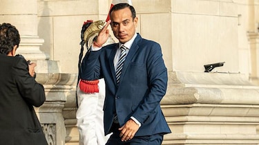 Duró poco: Perú vuelve a quedarse sin presidente