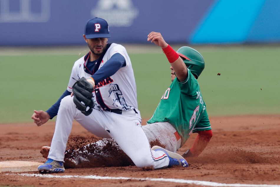 Panamá perdió ante México y quedó con las manos vacías