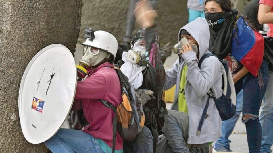 Universitarios reavivan la lucha en Venezuela