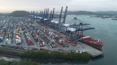Puertos panameños se reacomodan en medio de tensiones comerciales 