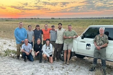 El panameño Gabriel Ledezma lidera proyecto para la conservación de elefantes en Namibia