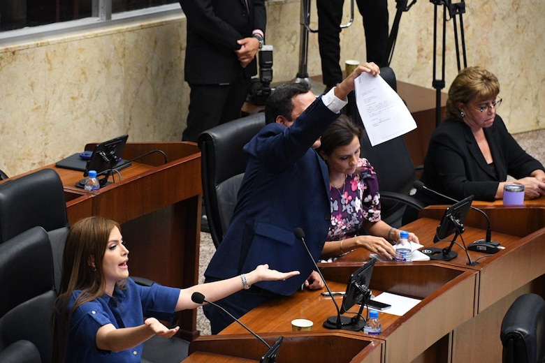 Benicio Robinson, Raúl Pineda y Yanibel Ábrego repiten en Presupuesto