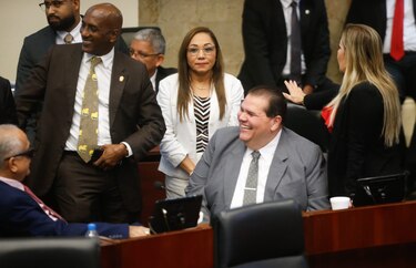 Transfuguismo, denuncias en la Corte y buena fortuna; el recorrido político de Nelson Jackson en la Asamblea