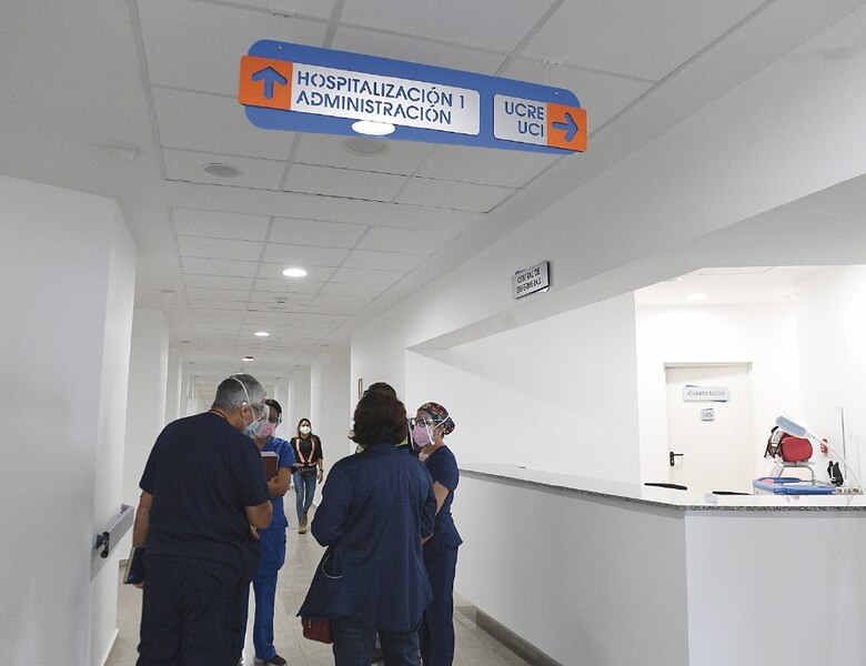 Menos hospitalizaciones; Minsa evalúa vacuna