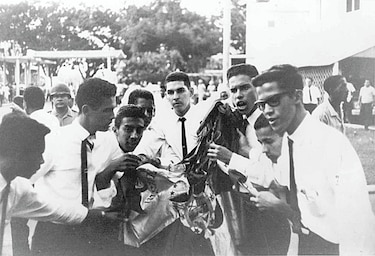 La lucha por un asta sin bandera: Declaración Moreno-Bunker