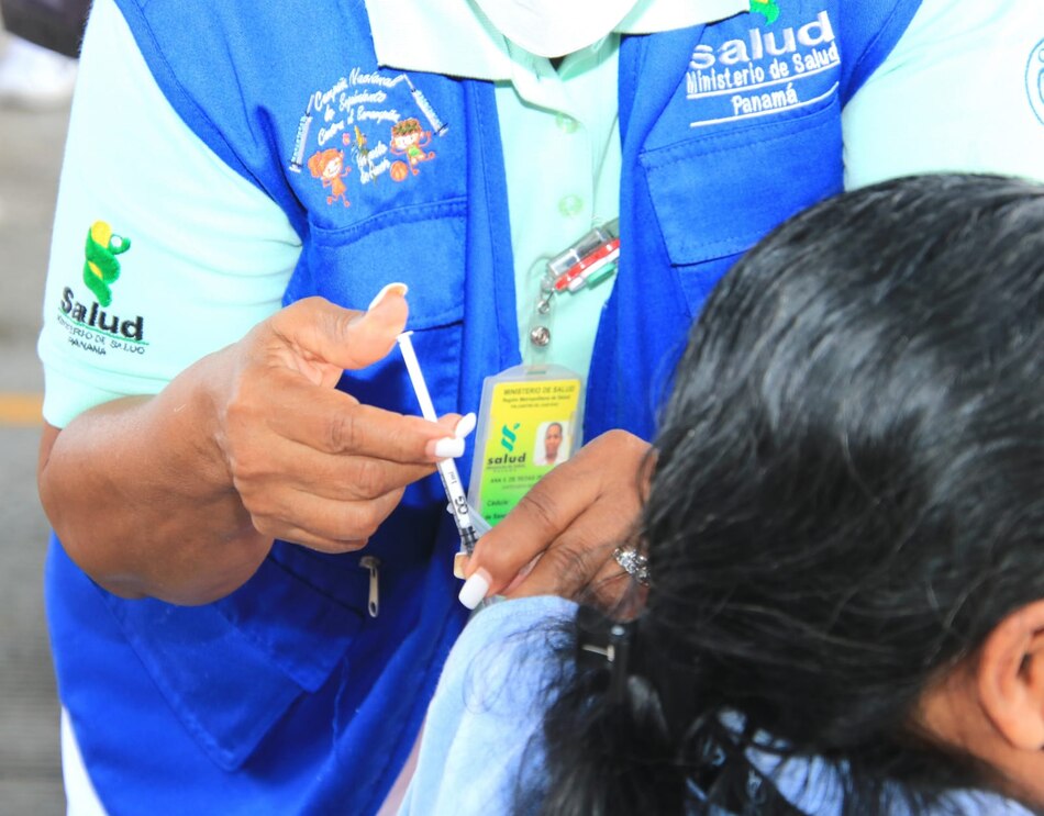 Unas 84 mil 480 dosis de vacunas bivalentes llegan a Panamá